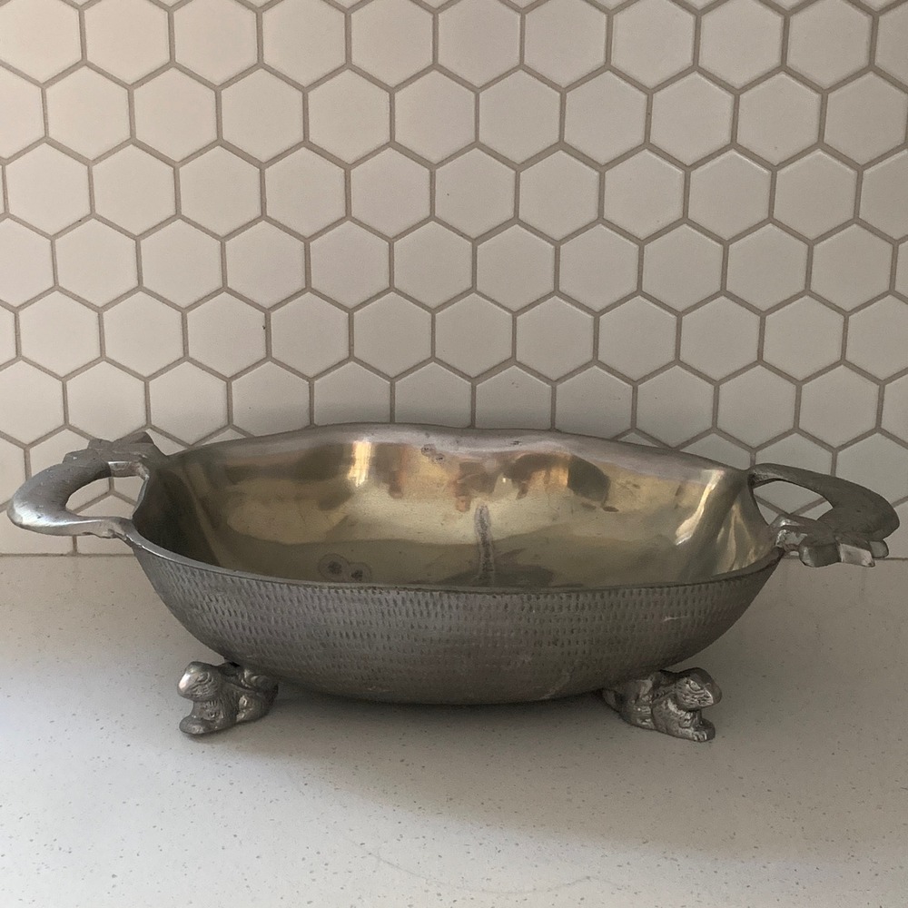 Arthur Court Pewter Rabbit Footed Serving Bowl Carrot Handles 18.5 Inch Easter - Picture 7 of 12